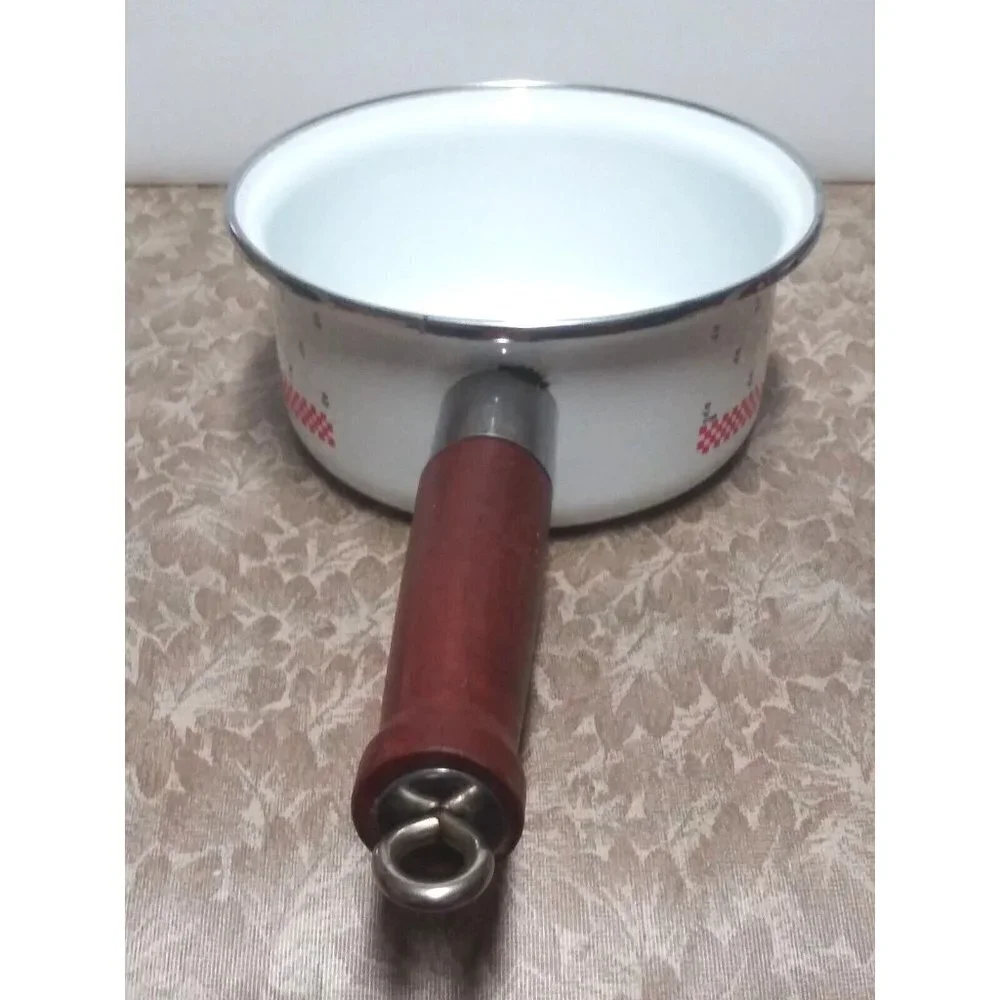 Vintage betty Crocker Enamel Sauce pan white printed 1 qt wood handle HTF RARE